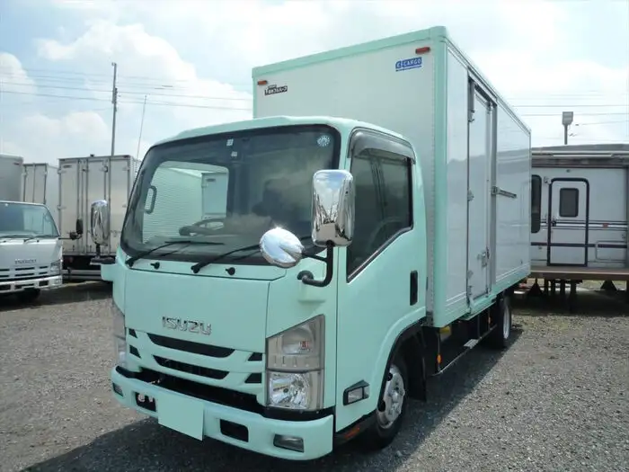 いすゞ エルフ 小型 アルミバン サイドドア TRG-NLR85ANの中古トラック画像1