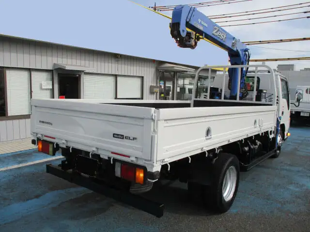 いすゞ エルフ 小型 クレーン付 3段 ラジコンの中古トラック画像2