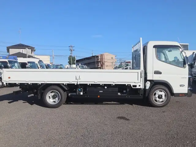 三菱 キャンター 小型 平ボディ 2RG-FEB50 R5の中古トラック画像4