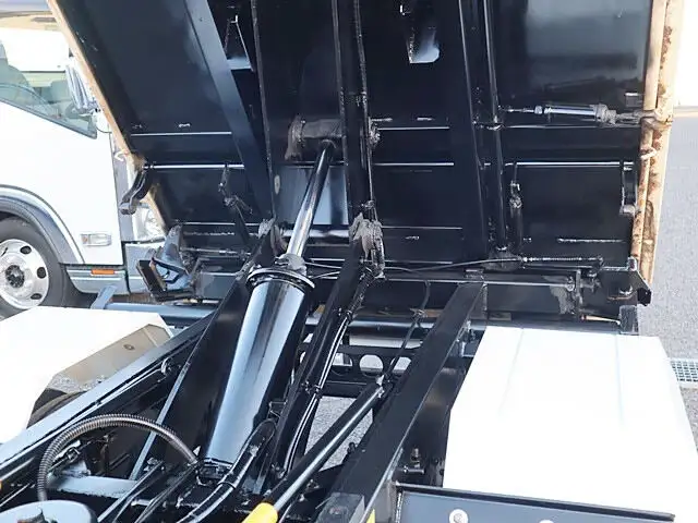 いすゞ エルフ 小型 ダンプ 三転 強化の中古トラック画像16