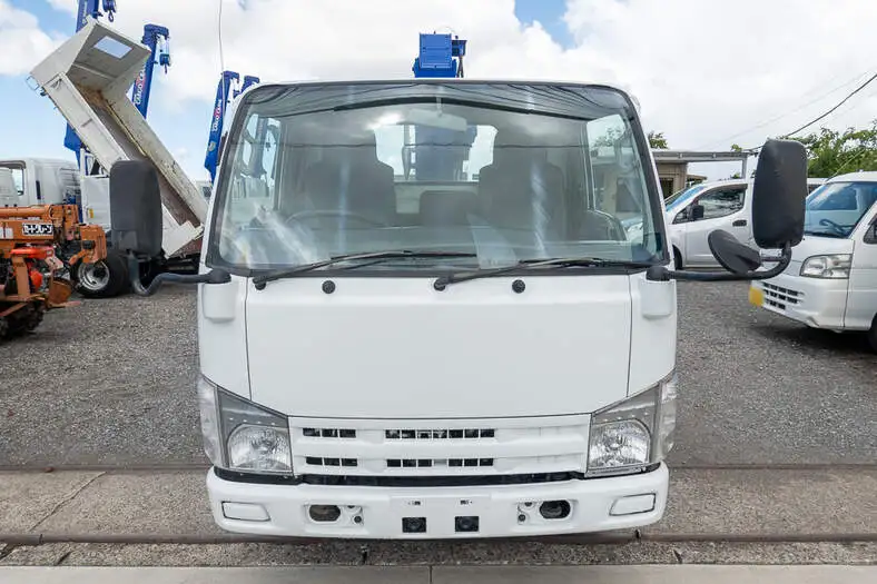 いすゞ エルフ 小型 クレーン付 3段 ラジコンの中古トラック画像2