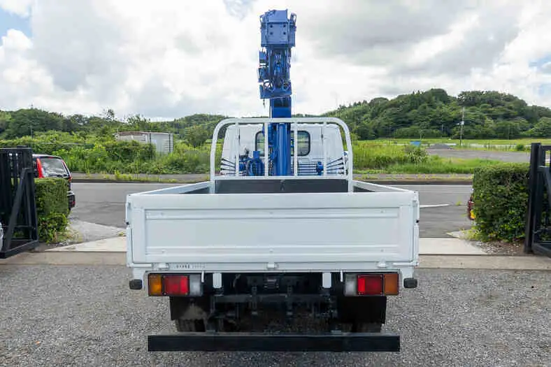いすゞ エルフ 小型 クレーン付 3段 ラジコンの中古トラック画像4