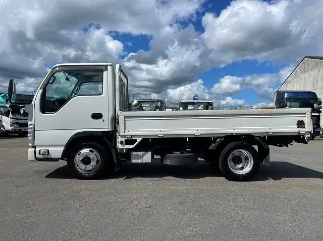 いすゞ エルフ 小型 平ボディ TRG-NJR85A H27の中古トラック画像6