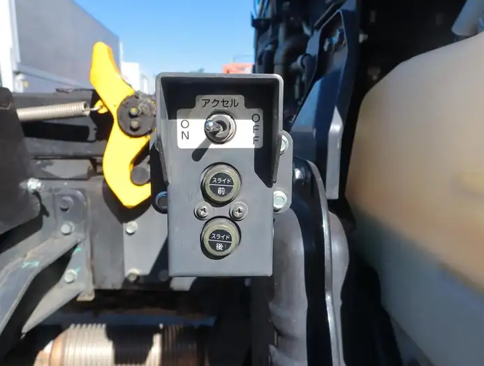 三菱 キャンター 小型 ダンプ ローダー 2PG-FBA60の中古トラック画像4