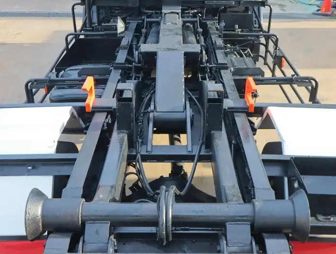いすゞ フォワード 中型/増トン アームロール ツインホイスト PDG-FTR34S2の中古トラック画像4