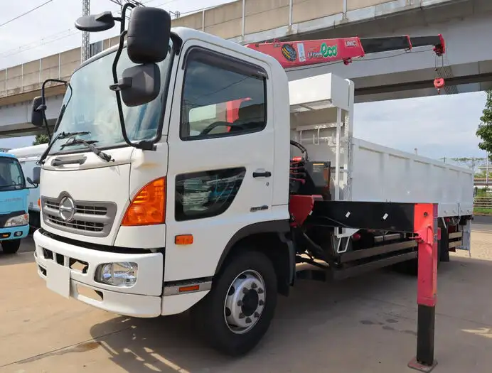 日野 レンジャー 中型/増トン クレーン付 3段 ラジコンの中古トラック画像1