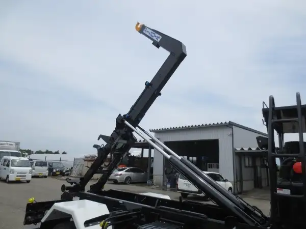 三菱 ファイター 中型/増トン アームロール ツインホイスト 2KG-FK72FZの中古トラック画像11