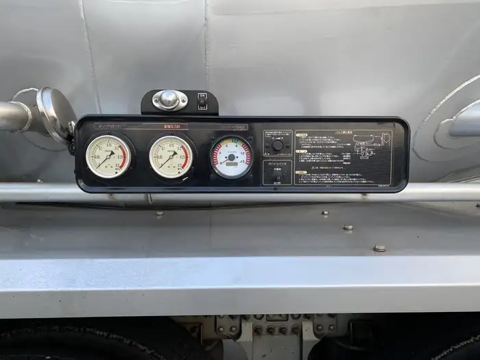 日産UD クオン 大型 タンク車 バルク 2PG-CD5BAの中古トラック画像8