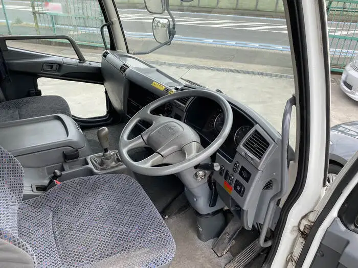 三菱 ファイター 中型/増トン 車両重機運搬 3段クレーン ラジコンの中古トラック画像11