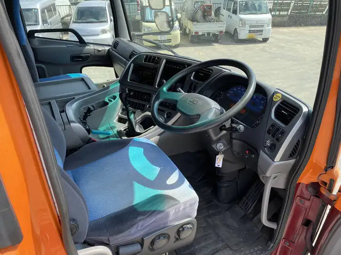 日産UD クオン 大型 トラクター 1デフ エアサスの中古トラック画像11