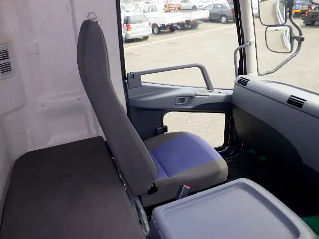 三菱 ファイター 中型/増トン 特殊車両 QKG-FK62FZ H24の中古トラック画像8