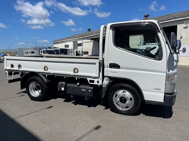 三菱 キャンター 小型 平ボディ TKG-FBA50 H27の中古トラック画像2