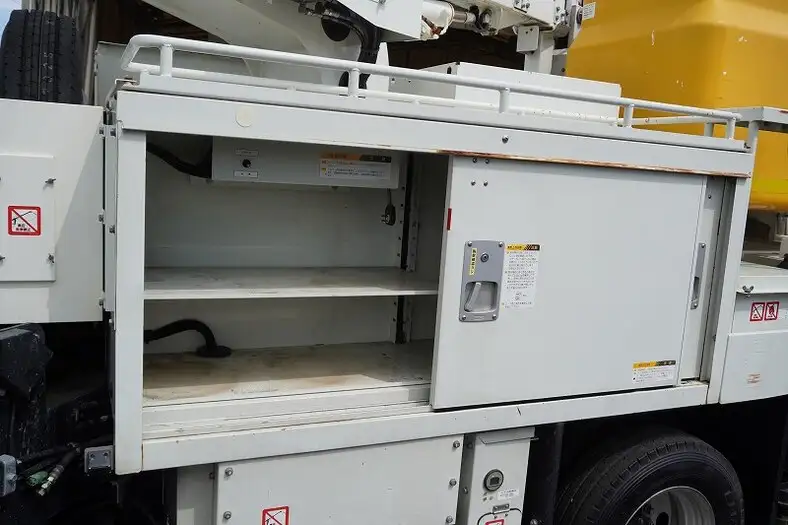 いすゞ エルフ 小型 高所・建柱車 高所作業車 電工仕様の中古トラック画像8