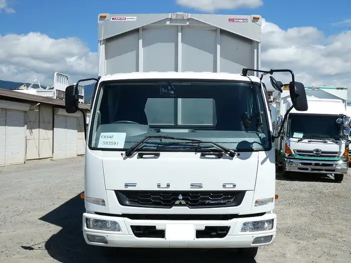 三菱 ファイター 中型/増トン ウイング エアサス ベッドの中古トラック画像2