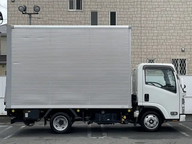 いすゞ エルフ 小型 アルミバン パワーゲート TRG-NLR85ANの中古トラック画像3