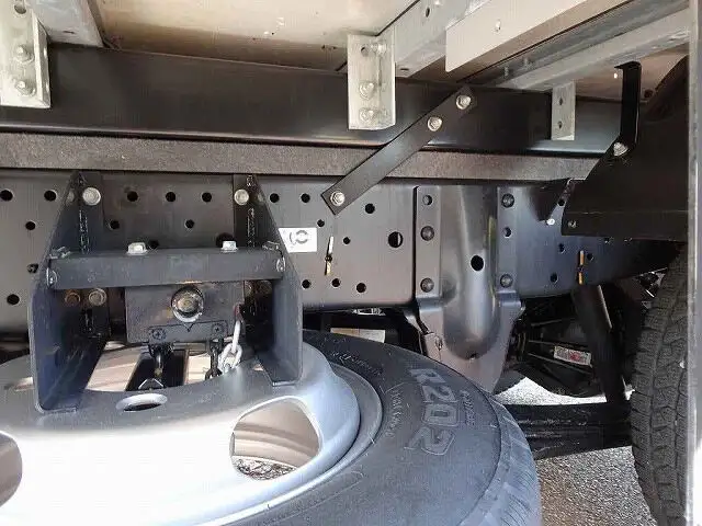 いすゞ エルフ 小型 アルミバン サイドドア 3枚観音の中古トラック画像18
