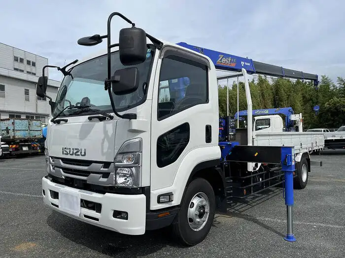 いすゞ フォワード 中型/増トン クレーン付 4段 ラジコンの中古トラック画像1