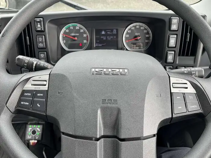 いすゞ フォワード 中型/増トン クレーン付 4段 ラジコンの中古トラック画像14