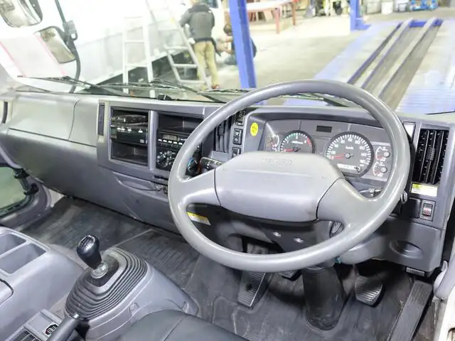 いすゞ フォワード 中型/増トン ウイング ベッド PKG-FSR34S2の中古トラック画像10