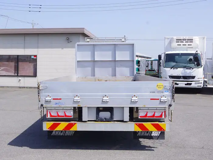 三菱 ファイター 中型/増トン 平ボディ 床鉄板 アルミブロックの中古トラック画像5