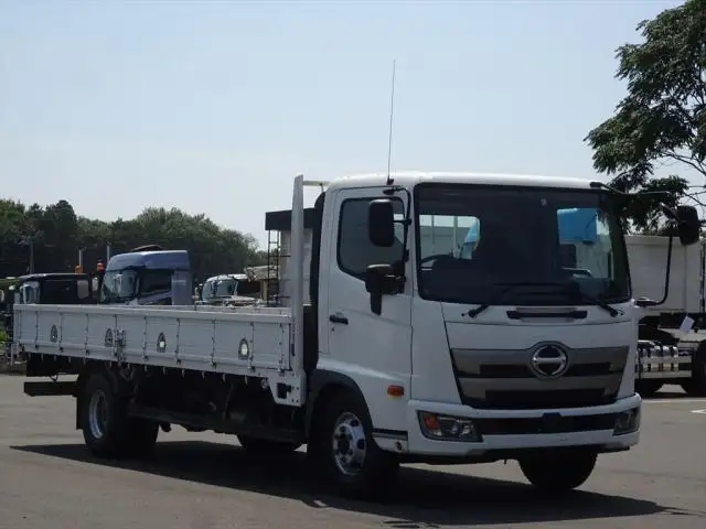 日野 レンジャー 中型/増トン 平ボディ 2KG-FC2ABA H29の中古トラック画像2