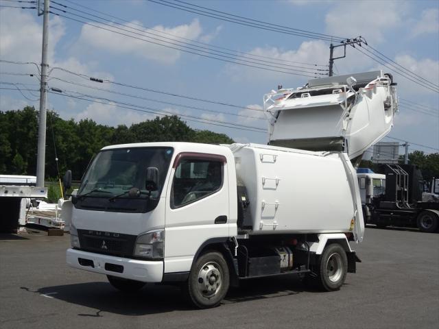 三菱 キャンター 小型 パッカー車 PDG-FE83DY