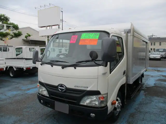 日野 デュトロ 小型 アルミバン ボトルカー サイドドアの中古トラック画像1