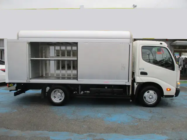 日野 デュトロ 小型 アルミバン ボトルカー サイドドアの中古トラック画像5