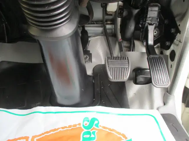 日野 デュトロ 小型 アルミバン ボトルカー サイドドアの中古トラック画像12