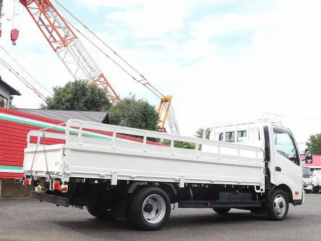 日野 デュトロ 小型 平ボディ TKG-XZU710 H30の中古トラック画像4