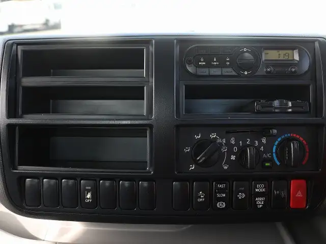 日野 デュトロ 小型 平ボディ TKG-XZU710 H30の中古トラック画像16