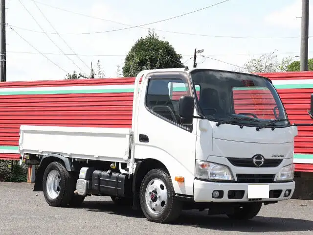 日野 デュトロ 小型 平ボディ TKG-XZU675M H26の中古トラック画像2