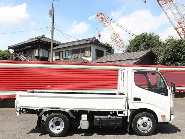 日野 デュトロ 小型 平ボディ TKG-XZU675M H26の中古トラック画像3