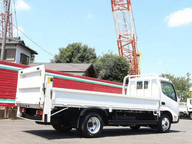 トヨタ ダイナ 小型 平ボディ パワーゲート TKG-XZU695の中古トラック画像5