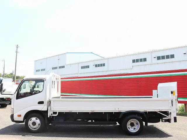 トヨタ ダイナ 小型 平ボディ パワーゲート TKG-XZU695の中古トラック画像7