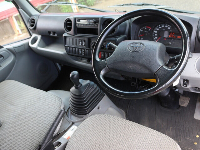 トヨタ トヨエース 小型 平ボディ Wキャブ(ダブルキャブ) パワーゲート｜画像12