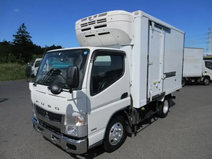 三菱 キャンター 小型 冷凍冷蔵 低温 床ステンの中古トラック画像1