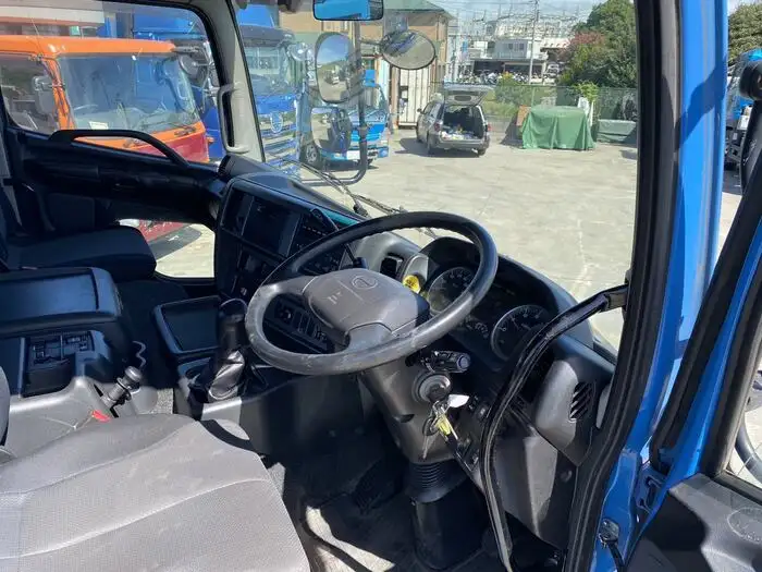 日野 プロフィア 大型 トラクター ハイルーフ 2デフの中古トラック画像8
