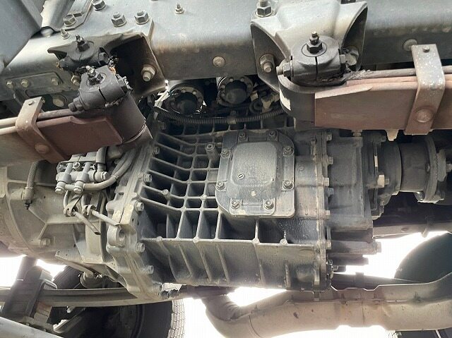 いすゞ ギガ 大型 ウイング エアサス ベッド|画像17