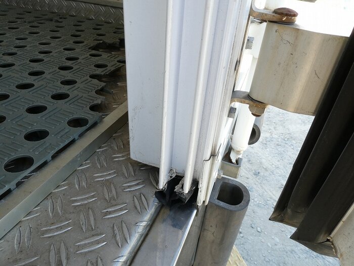 三菱 キャンター 小型 冷凍冷蔵 低温 スタンバイ|画像10