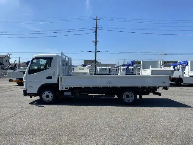三菱 キャンター 小型 平ボディ 2RG-FEB50 R5の中古トラック画像8