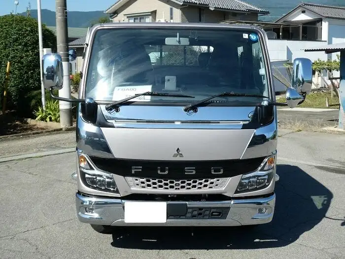 三菱 キャンター 小型 平ボディ Wキャブ 2TG-FBA00の中古トラック画像2
