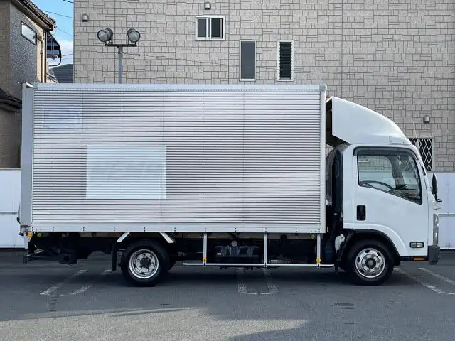 いすゞ エルフ 小型 アルミバン パワーゲート サイドドアの中古トラック画像3