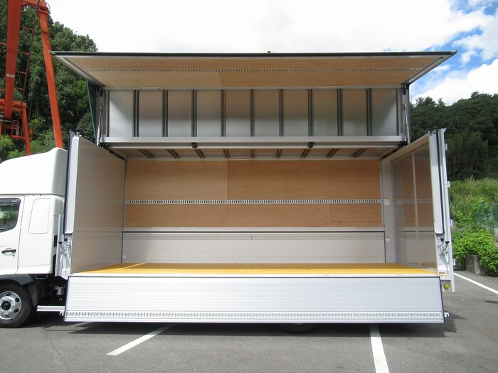 日野 レンジャー 中型 ウイング エアサス ベッド｜画像8