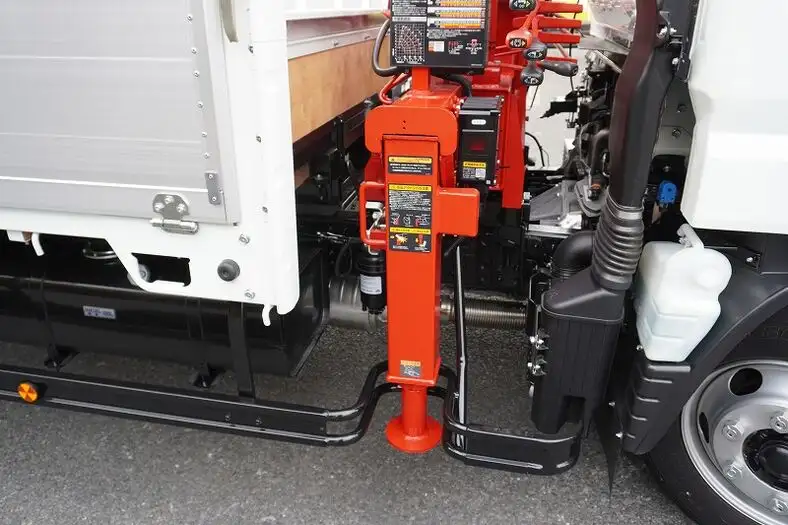 三菱 キャンター 小型 クレーン付 アルミブロック 4段の中古トラック画像8