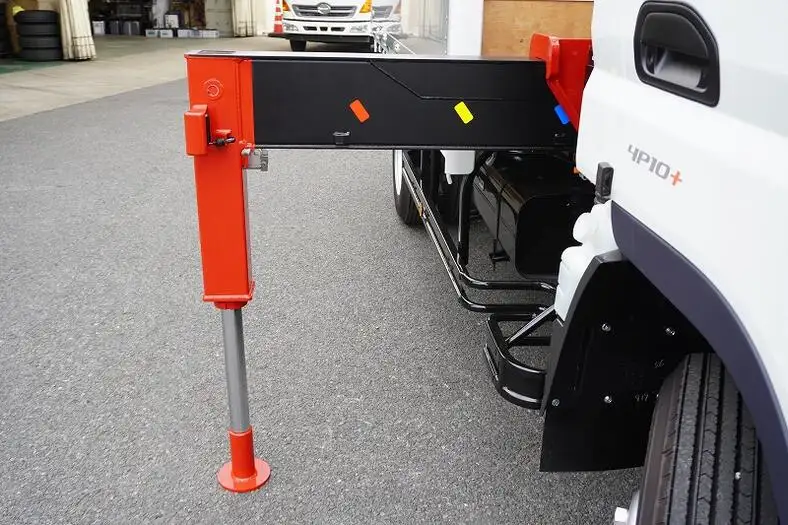 三菱 キャンター 小型 クレーン付 アルミブロック 4段の中古トラック画像9