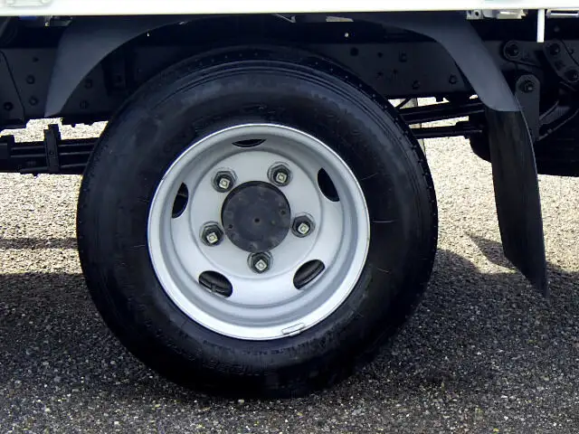 日野 デュトロ 小型 平ボディ 2RG-XZC710M H31/R1の中古トラック画像20
