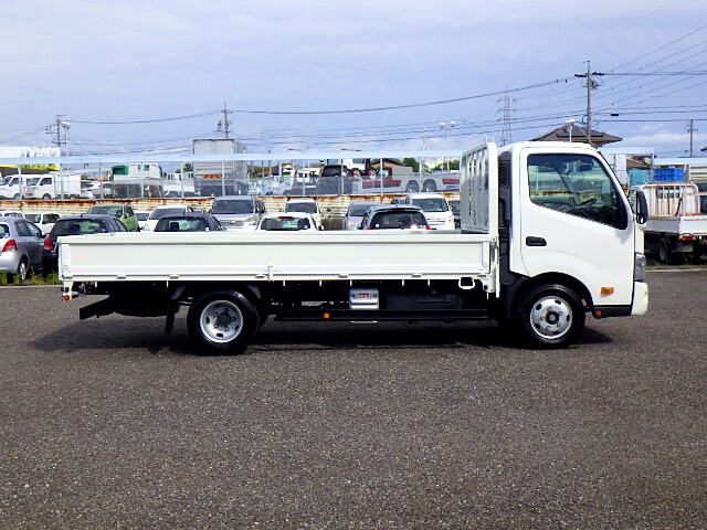 日野 デュトロ 小型 平ボディ 2RG-XZC710M H31/R1｜画像2