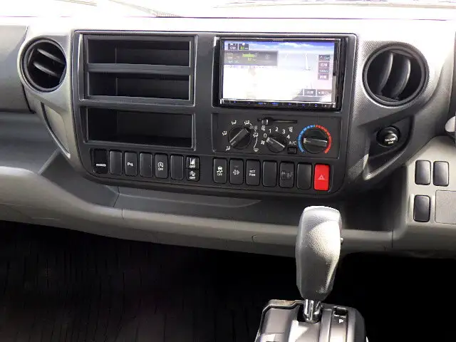 日野 デュトロ 小型 平ボディ 2RG-XZC710M H31/R1の中古トラック画像10