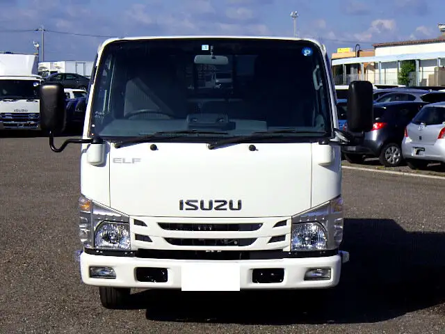 いすゞ エルフ 小型 平ボディ Wキャブ 2RG-NJR88Aの中古トラック画像2
